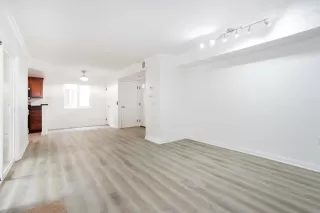 Photo #2: NDP2501939 Listing