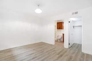 Photo #6: NDP2501939 Listing