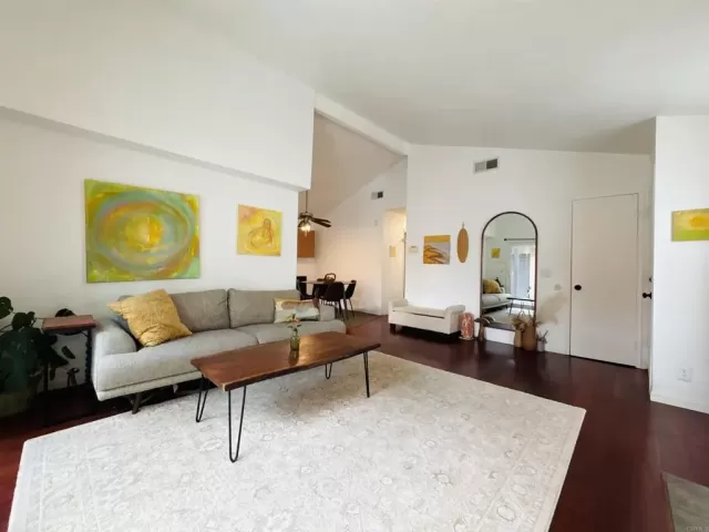 MLS: NDP2502112 Condo For Sale