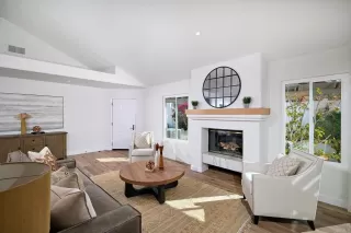 Photo #6: NDP2502183 Listing