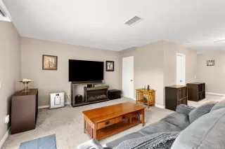 Photo #4: NDP2502255 Listing