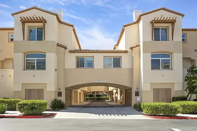 MLS: NDP2502452 Condo For Sale