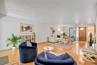 Photo #2: NDP2502460 Listing