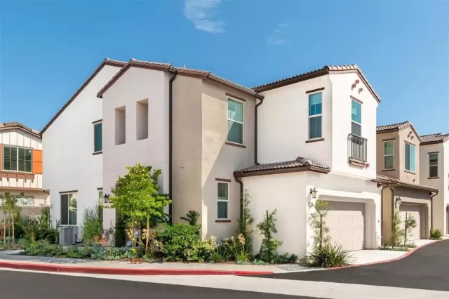 MLS: NDP2502496 Condo For Sale