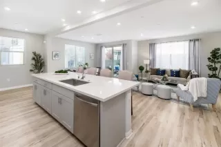 Photo #5: NDP2502496 Listing