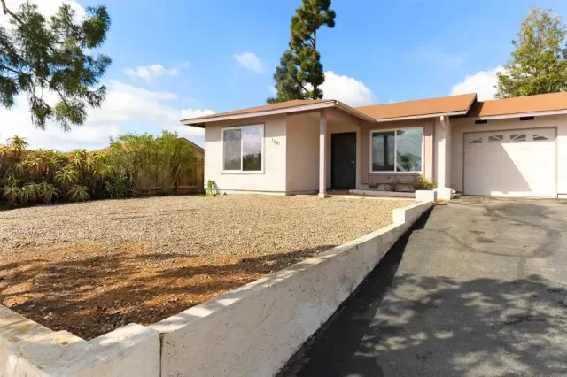 MLS: NDP2502564 Condo For Sale