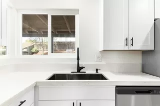 Photo #5: NDP2502564 Listing