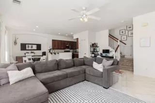 Photo #5: NDP2502576 Listing