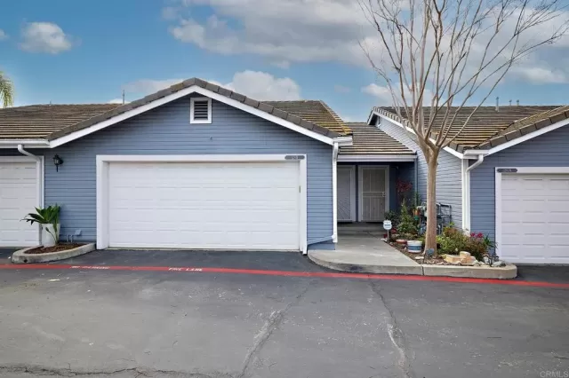 MLS: NDP2502646 Condo For Sale