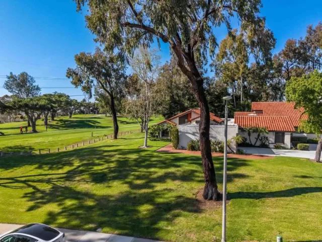 MLS: NDP2502652 Condo For Sale