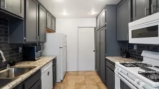 Photo #5: NDP2502679 Listing 