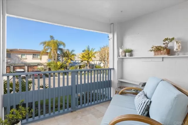 MLS: NDP2502880 Condo For Sale