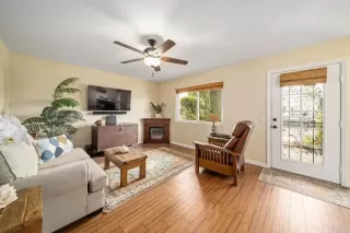 Photo #6: NDP2503055 Listing