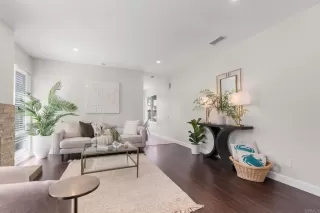 Photo #5: NDP2503061 Listing 