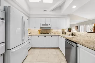 Photo #4: NDP2503099 Listing 