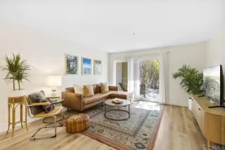 Photo #2: NDP2503173 Listing