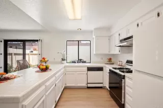 Photo #3: NDP2503269 Listing 