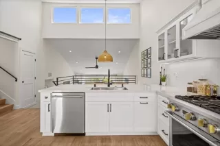 Photo #6: NDP2503363 Listing