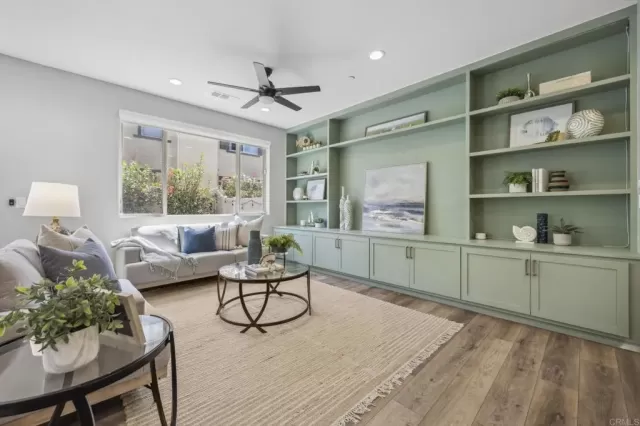 MLS: NDP2503527 Condo For Sale