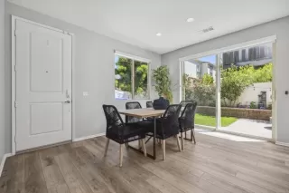 Photo #5: NDP2503527 Listing 