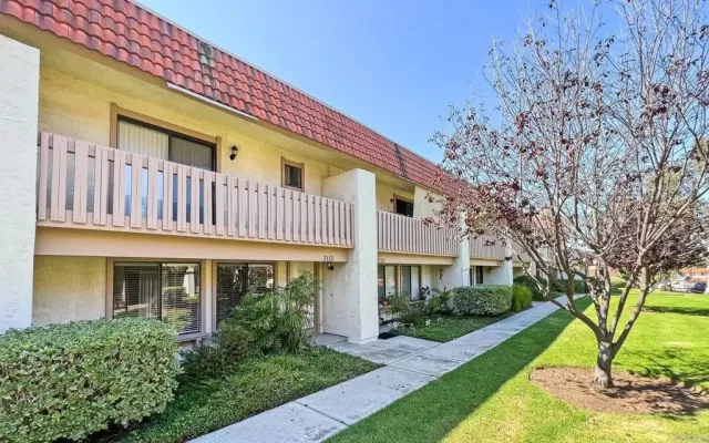 MLS: NDP2503602 Condo For Sale