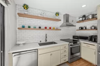 Photo #5: NDP2503697 Listing