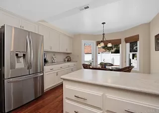 Photo #5: NDP2503775 Listing