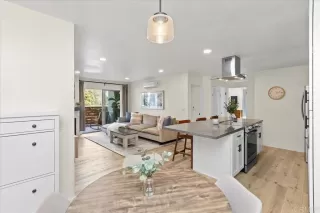 Photo #5: NDP2503779 Listing