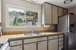 Photo #6: NDP2503782 Listing