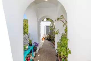 Photo #4: NDP2503835 Listing