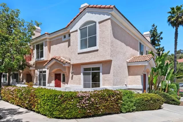 MLS: NDP2503902 Condo For Sale