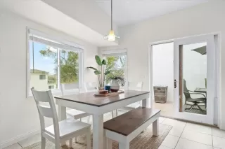 Photo #5: NDP2503952 Listing