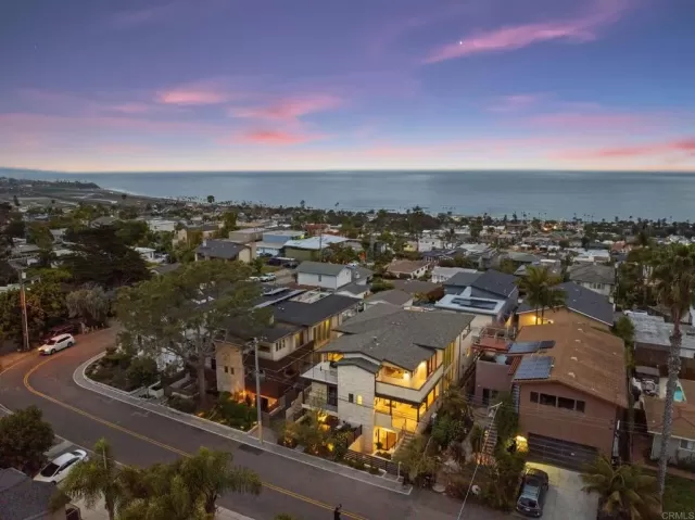 MLS: NDP2504027 Condo For Sale