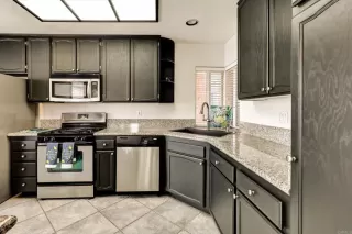 Photo #5: NDP2504056 Listing