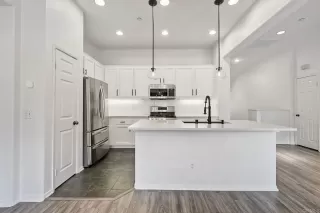 Photo #5: NDP2504059 Listing