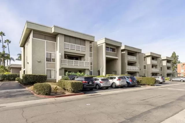 MLS: NDP2504252 Condo For Sale