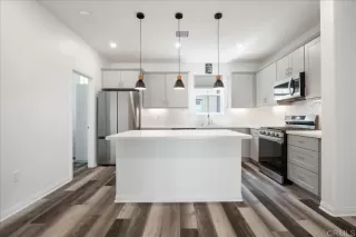 Photo #4: NDP2504293 Listing 