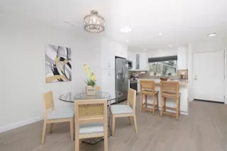 Photo #6: NDP2504296 Listing