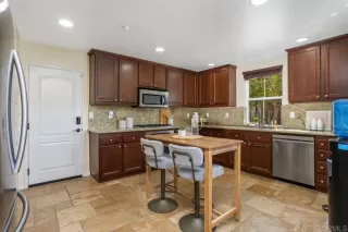 Photo #6: NDP2504308 Listing 