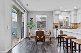 Photo #4: NDP2504358 Listing