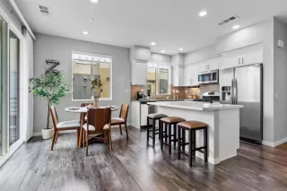 Photo #5: NDP2504358 Listing