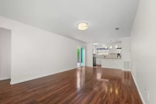 Photo #3: NDP2504380 Listing