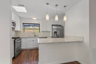 Photo #5: NDP2504380 Listing