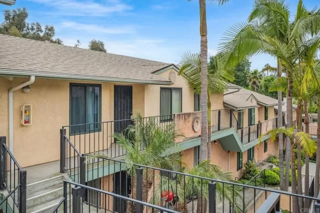 MLS: NDP2504450 Condo For Sale