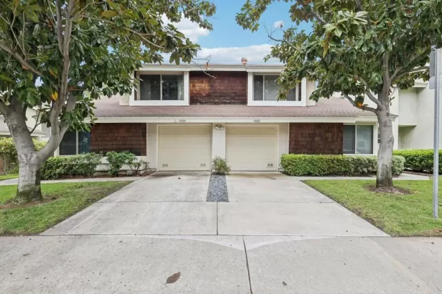 MLS: NDP2504452 Condo For Sale