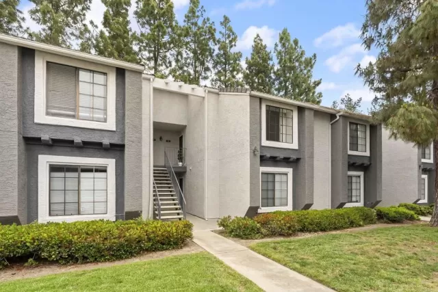 MLS: NDP2504789 Condo For Sale