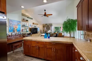 Photo #6: NDP2504939 Listing