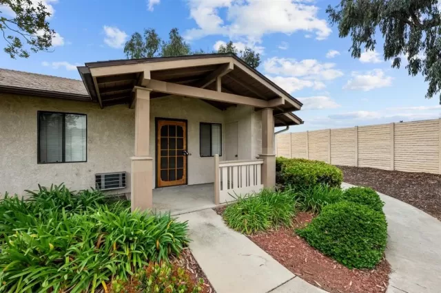 MLS: NDP2504944 Condo For Sale