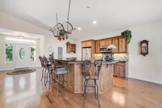 Photo #5: NDP2505068 Listing 