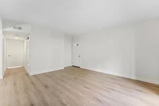 Photo #4: NDP2505114 Listing